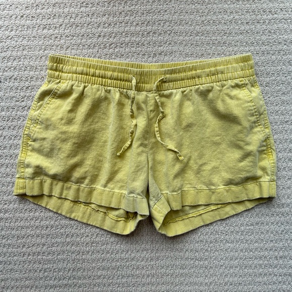 Old Navy Yellow Linen Blend Shorts - Picture 1 of 11